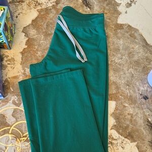 Figs Women's Hunter Green Boot-Cut Scrub Pants with Drawstring Medium Tall
